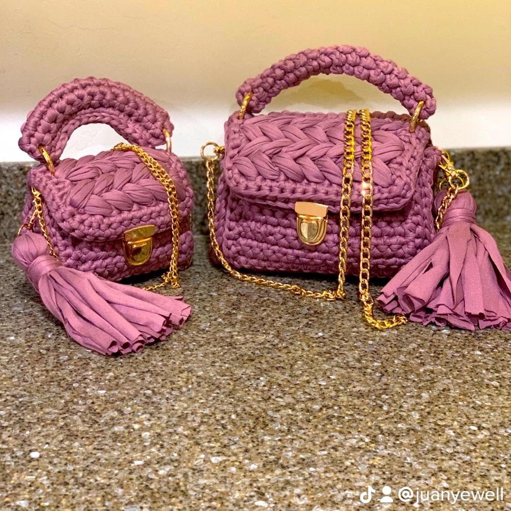 Handmade women purses